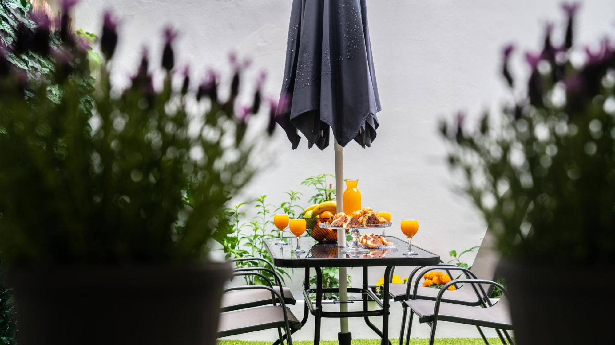 Lux Garden Apartment Near Acropolis In The Heart Of Athen Eksteriør billede